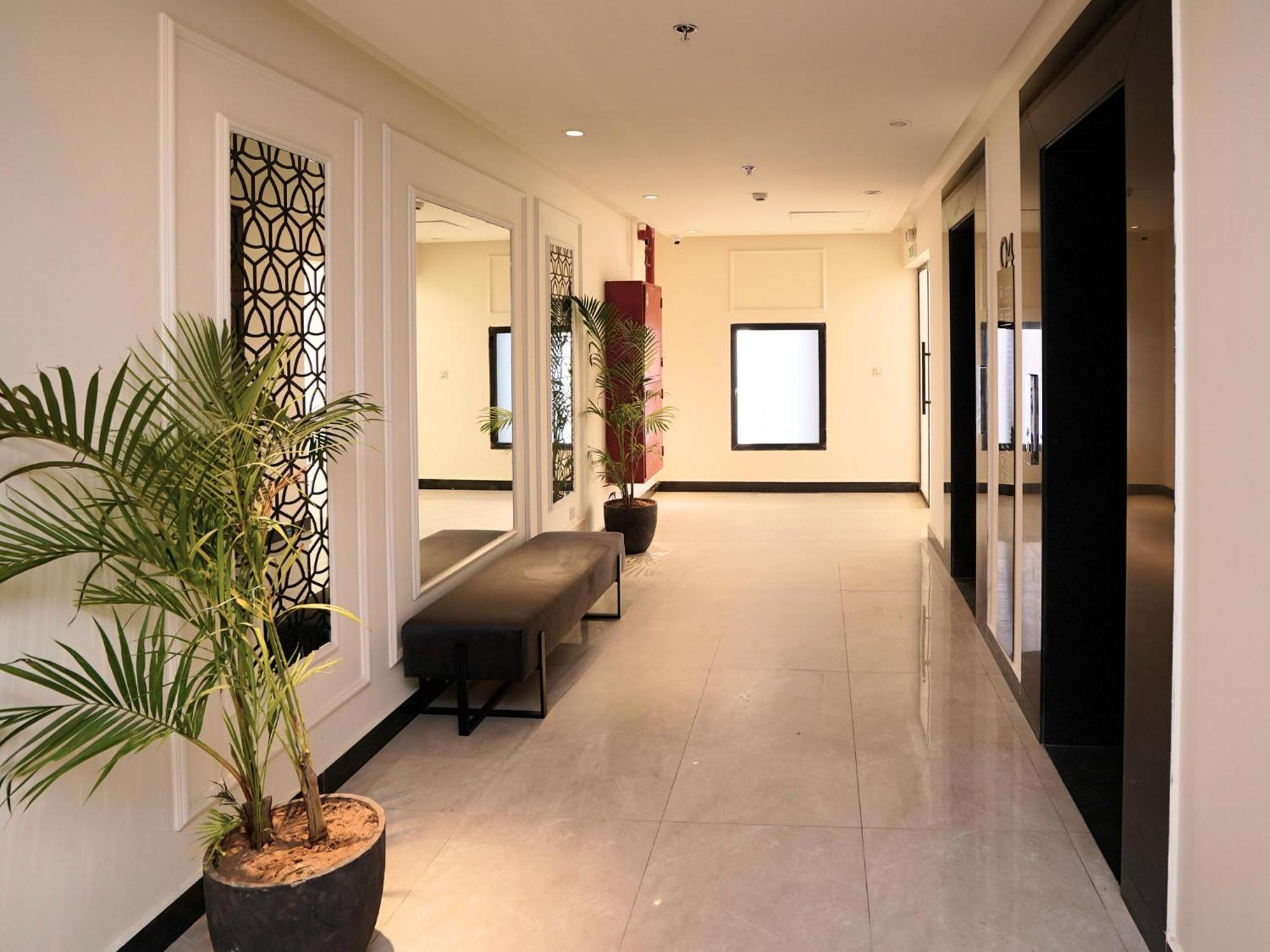 Hotel One Vogue Mall 35 רוואלפינדי מראה חיצוני תמונה